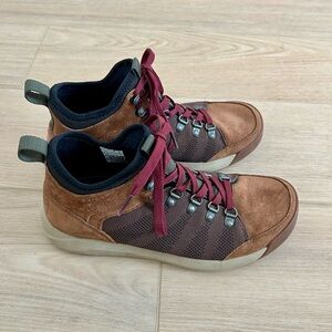 LL Bean Mid Vista Hiking Boots
